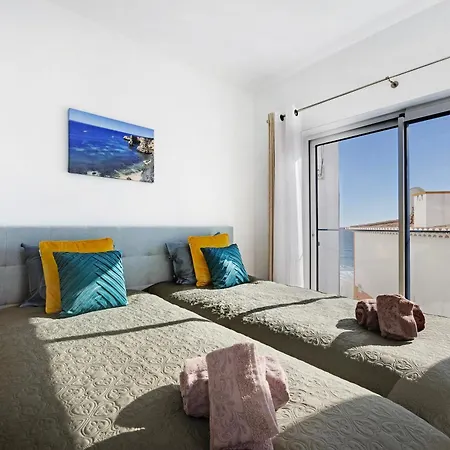 Casinha Сasa de vacaciones Burgau